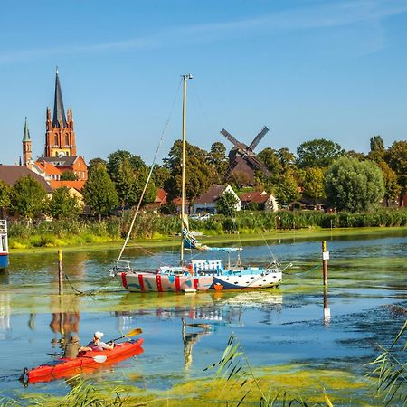 Stilvolle Ferien-Geschaeftswohnung Brandenburger Seenlandschaft Werder  Esterno foto